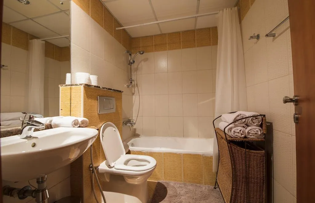 Two Bedroom Apartment With Sea View - Marina Diamond 4 Dubai