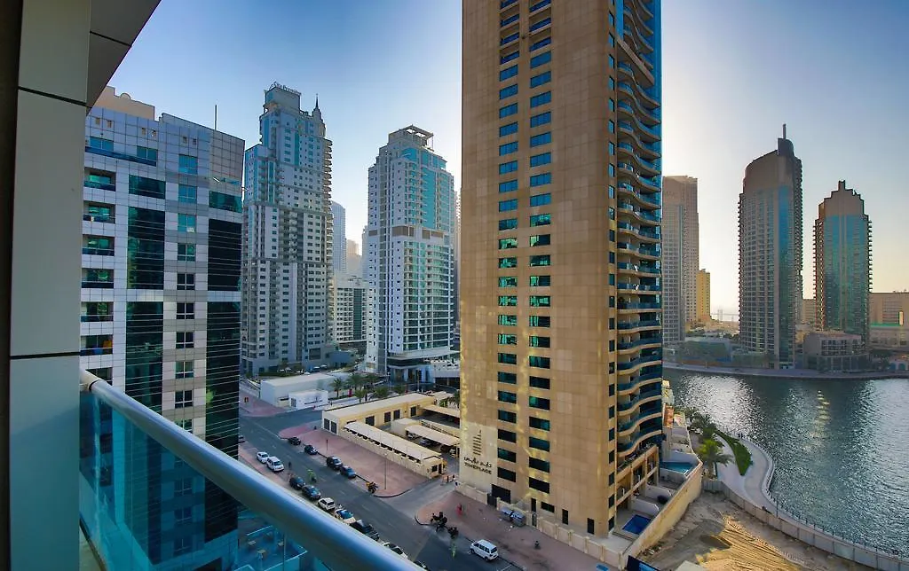 Two Bedroom Apartment With Sea View - Marina Diamond 4 Dubai